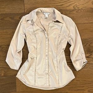 White House Black Market Champaign Button down collared top in size 4!